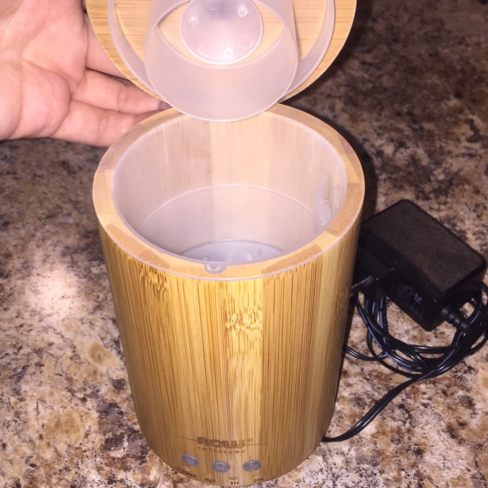 Home Diffuser - Picture 3 of 5